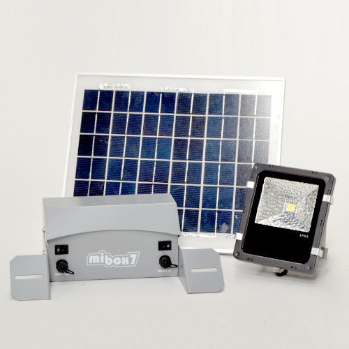 Solar Flood Light - 6W (6 or 12 Hours)